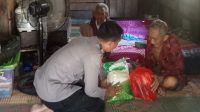 Bantuan sosial Polres Landak